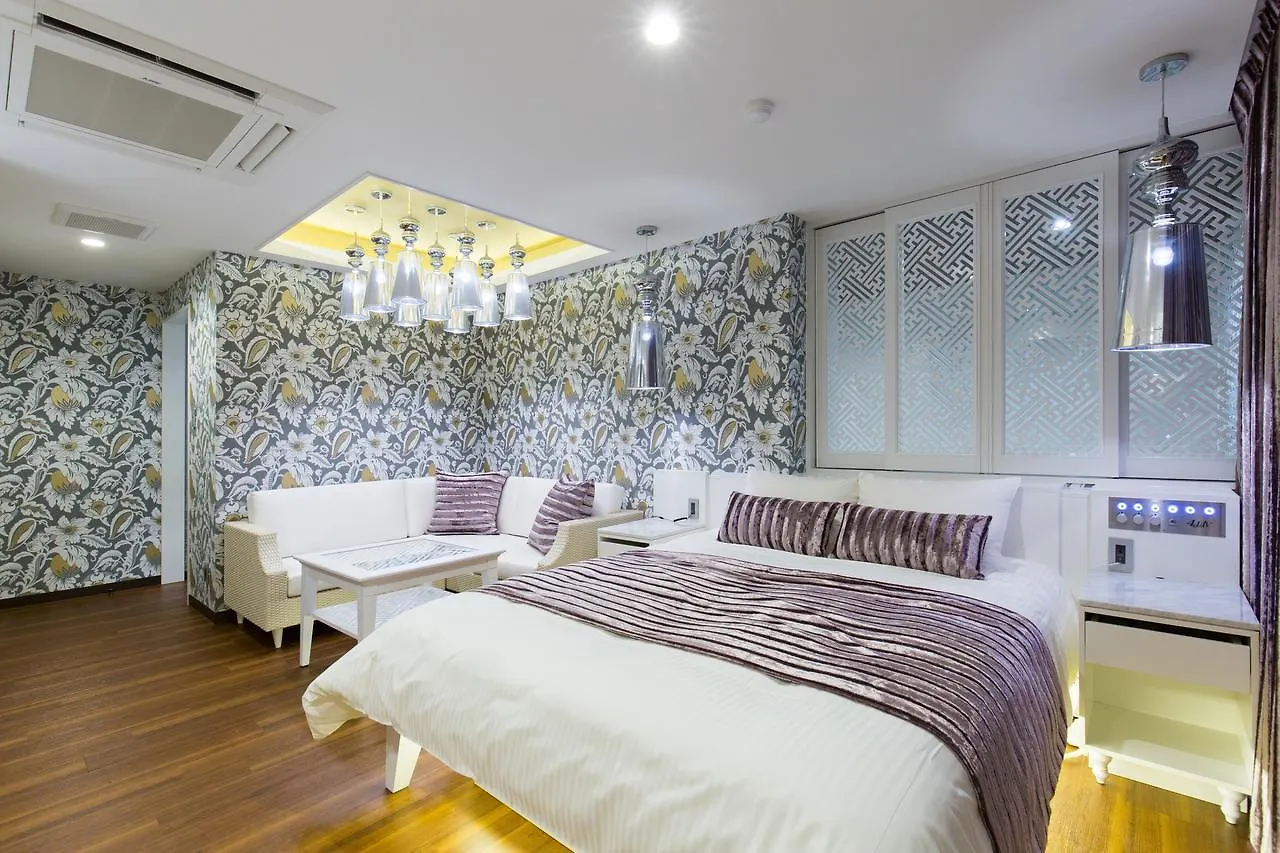 Hotel 41 Av (Adults Only) Fukuoka  Love hotel Fukuoka (Fukuoka)